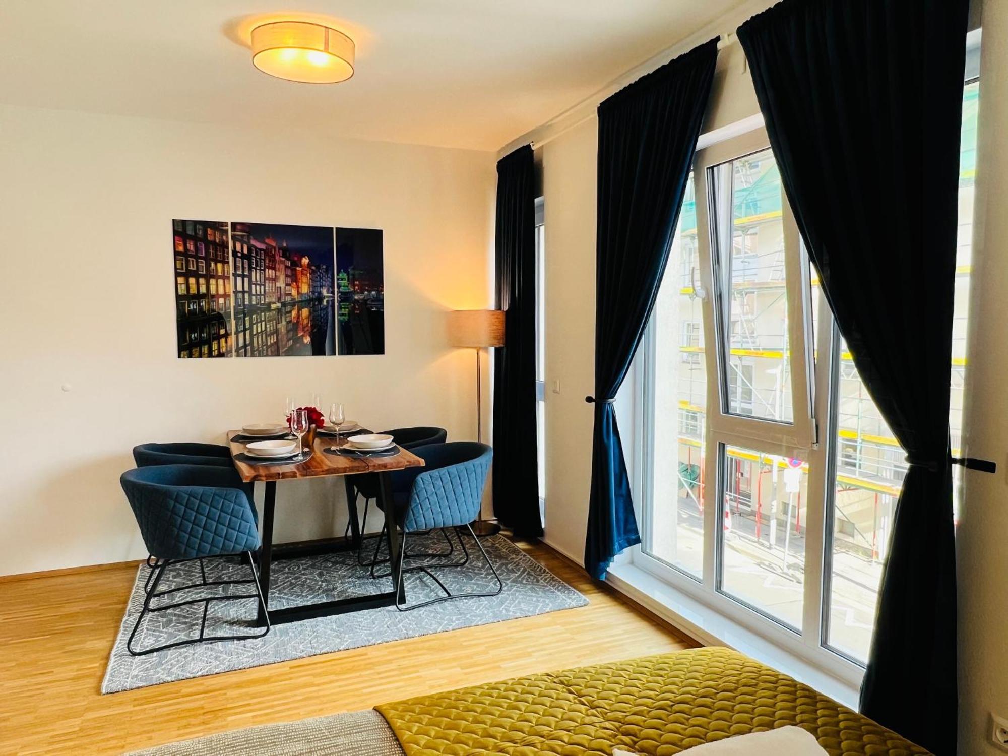 Moderne Wohnung Naehe Hbf-Lift-Tiefgarage-Contactless Check-In Хановер Екстериор снимка