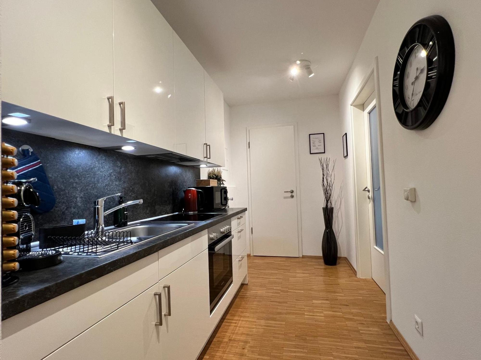 Moderne Wohnung Naehe Hbf-Lift-Tiefgarage-Contactless Check-In Хановер Екстериор снимка
