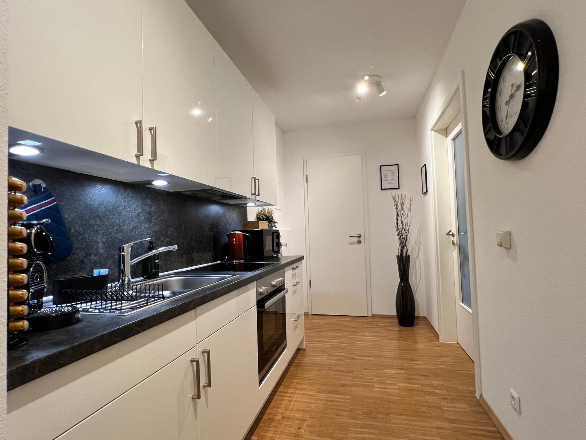Moderne Wohnung Naehe Hbf-Lift-Tiefgarage-Contactless Check-In Хановер Екстериор снимка