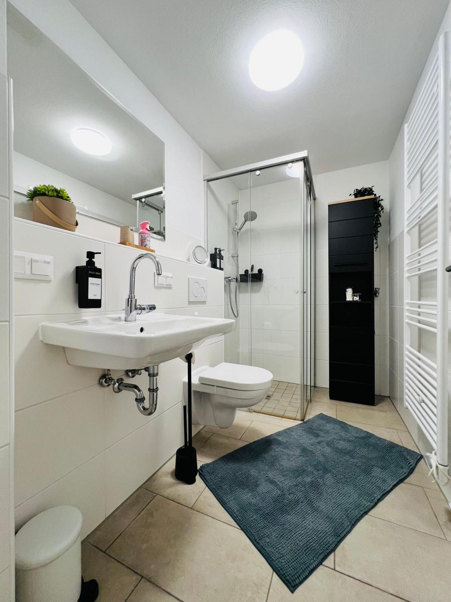 Moderne Wohnung Naehe Hbf-Lift-Tiefgarage-Contactless Check-In Хановер Екстериор снимка