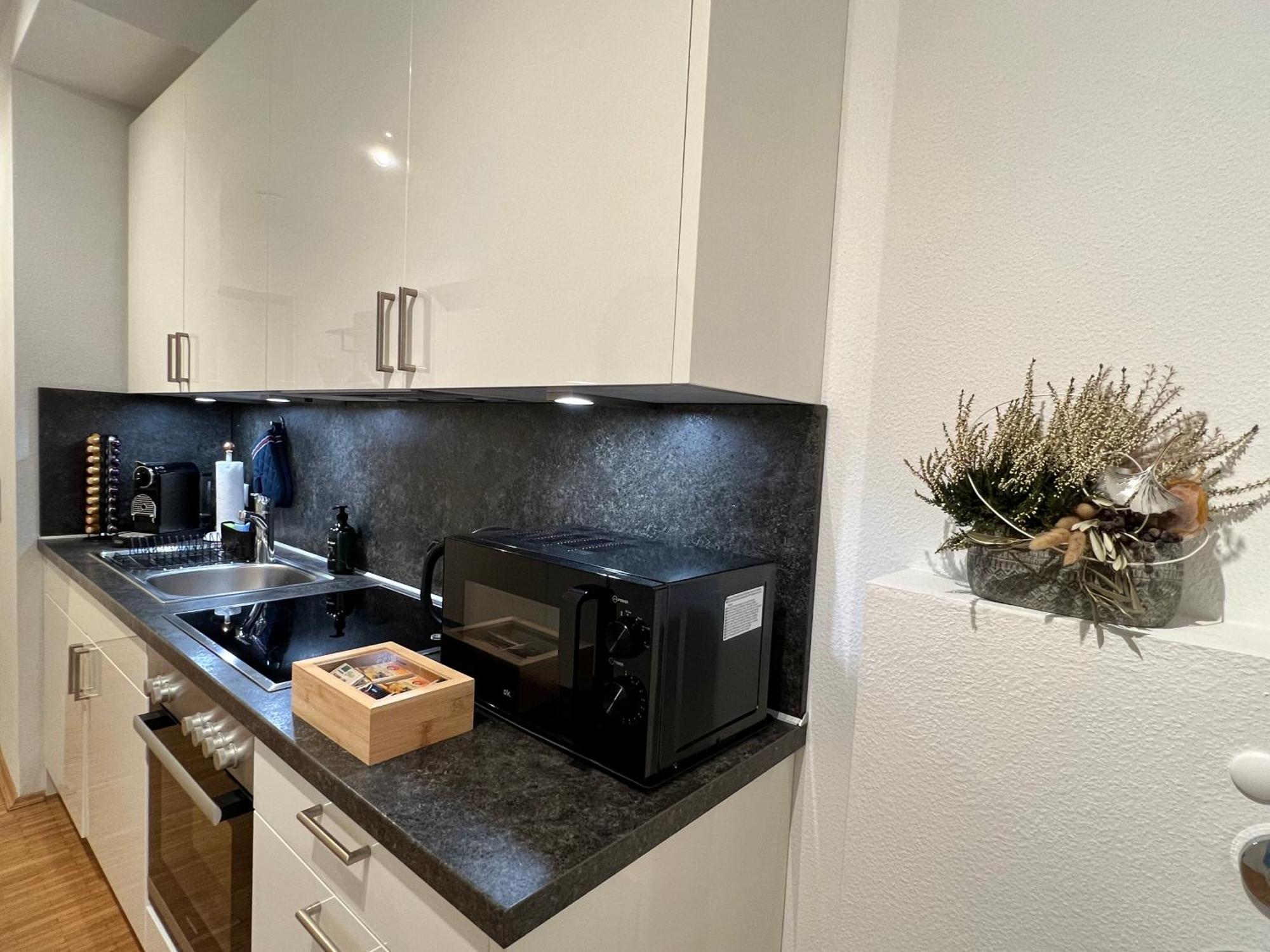 Moderne Wohnung Naehe Hbf-Lift-Tiefgarage-Contactless Check-In Хановер Екстериор снимка